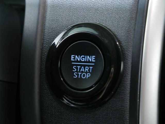 Certified 2025 Ford Expedition Active AWD/4WD image 29