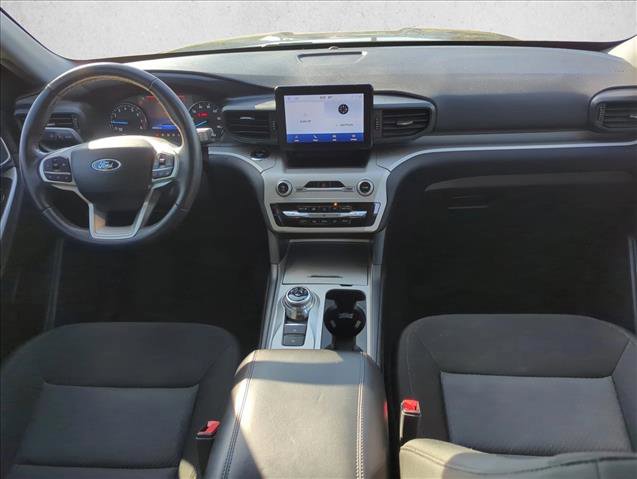 Certified 2023 Ford Explorer XLT RWD image 20