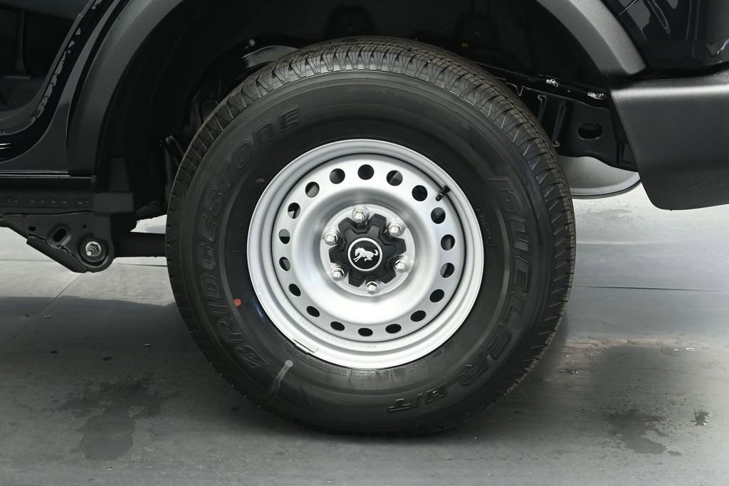 Used 2022 Toyota Highlander XLE FWD image 9