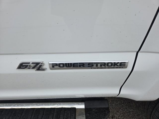 Certified 2022 Ford F250 Lariat w/ Chrome Package image 9