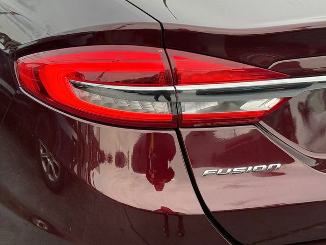 Certified 2018 Ford Fusion SE w/ Fusion SE Technology Package image 27