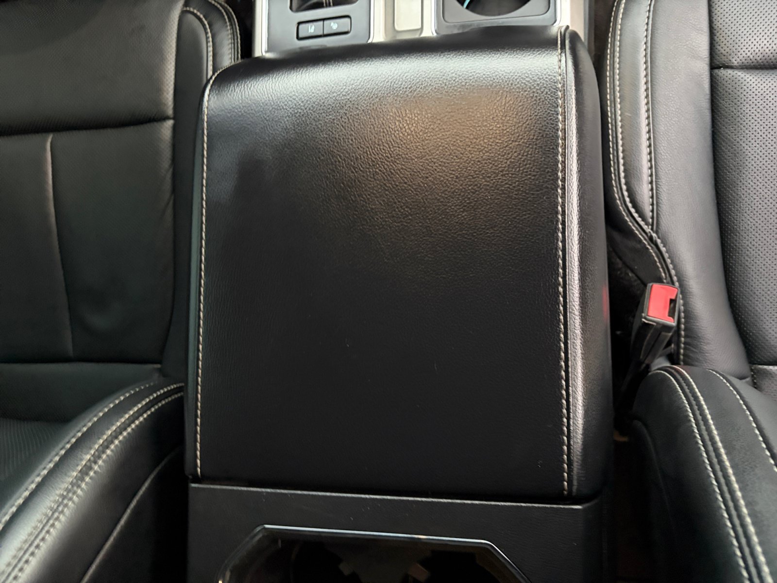Certified 2018 Ford F150 Lariat w/ Equipment Group 502A Luxury AWD/4WD image 14