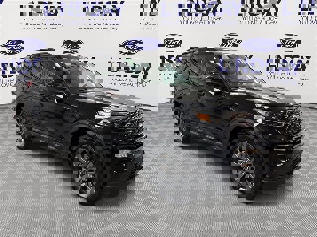 Certified 2023 Ford Explorer XLT w/ Equipment Group 202A