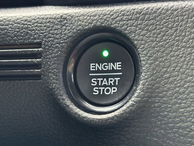 Certified 2021 Ford Ranger Lariat w/ Tremor Off-Road Package image 39