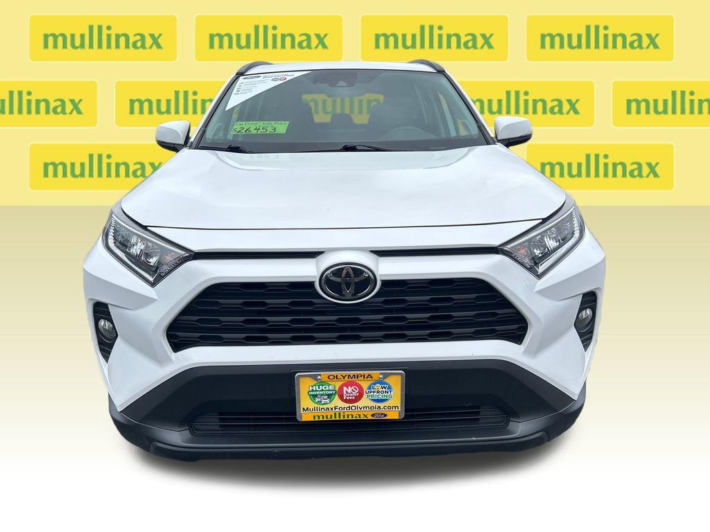 Used 2019 Toyota RAV4 XLE Premium w/ Cold Weather Package AWD/4WD image 16