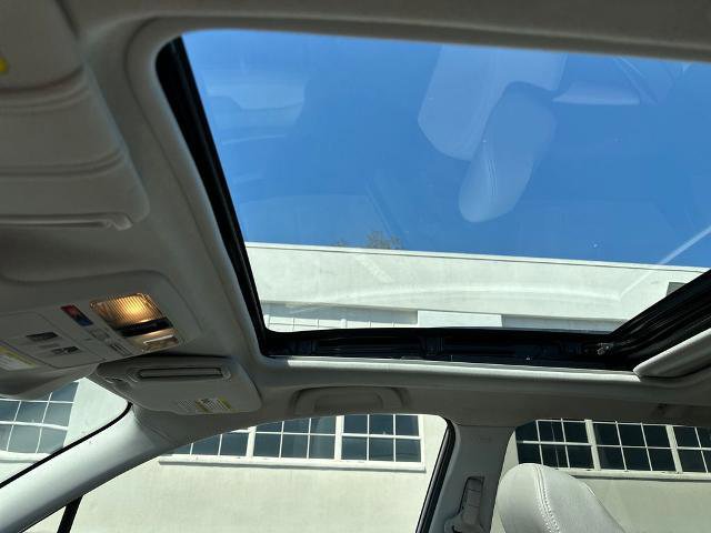 Used 2017 Subaru Forester 2.5i Premium AWD/4WD image 13