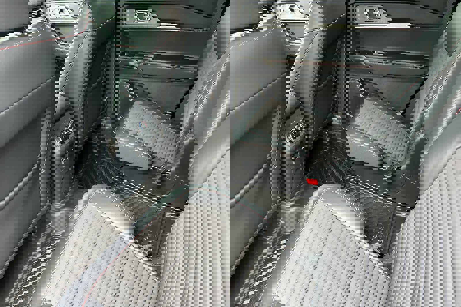 Certified 2026 Ford Explorer ST-Line image 10