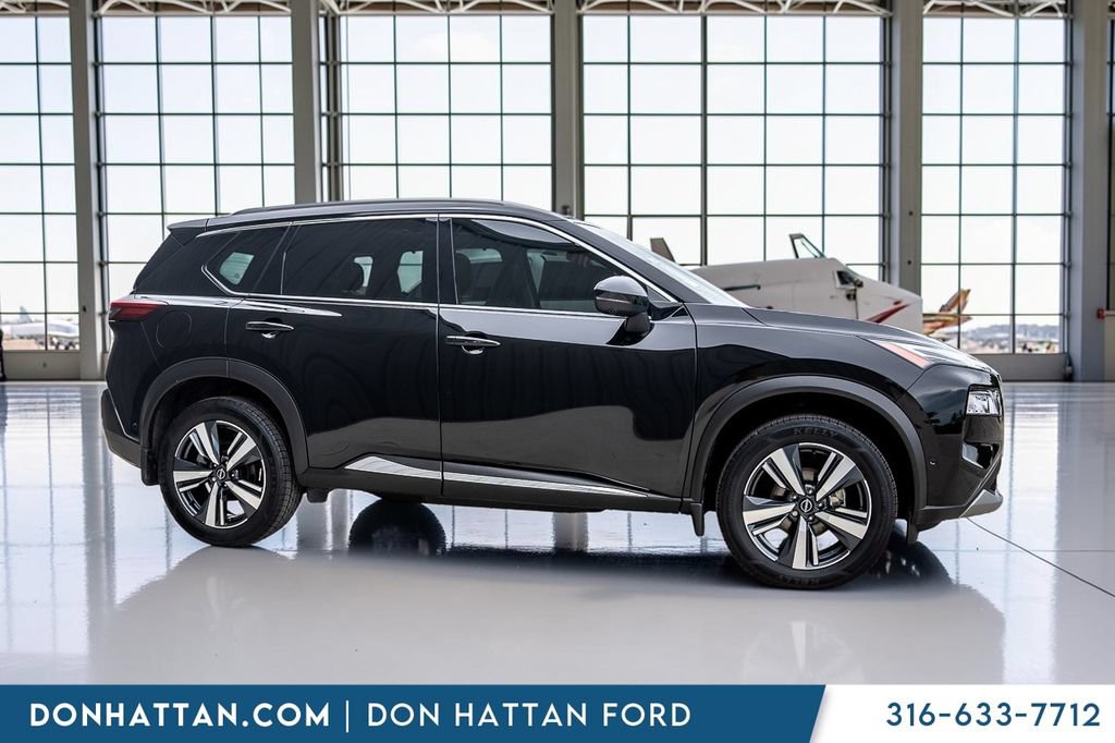 Used 2023 Nissan Rogue Platinum w/ Platinum Premium Package AWD/4WD image 33