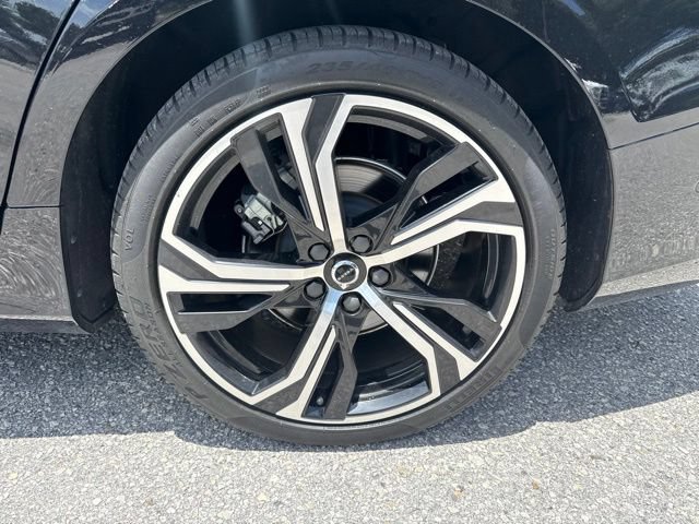 Used 2024 Volvo S60 B5 Plus w/ Climate Package FWD image 16