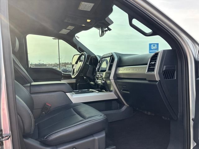 Certified 2022 Ford F250 Lariat w/ Tremor Off-Road Package image 9