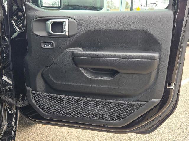 Used 2020 Jeep Wrangler Sport image 12