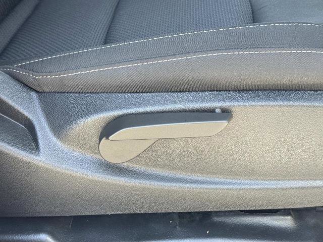 Used 2022 Chevrolet Colorado LT w/ Fleet Safety Package image 29