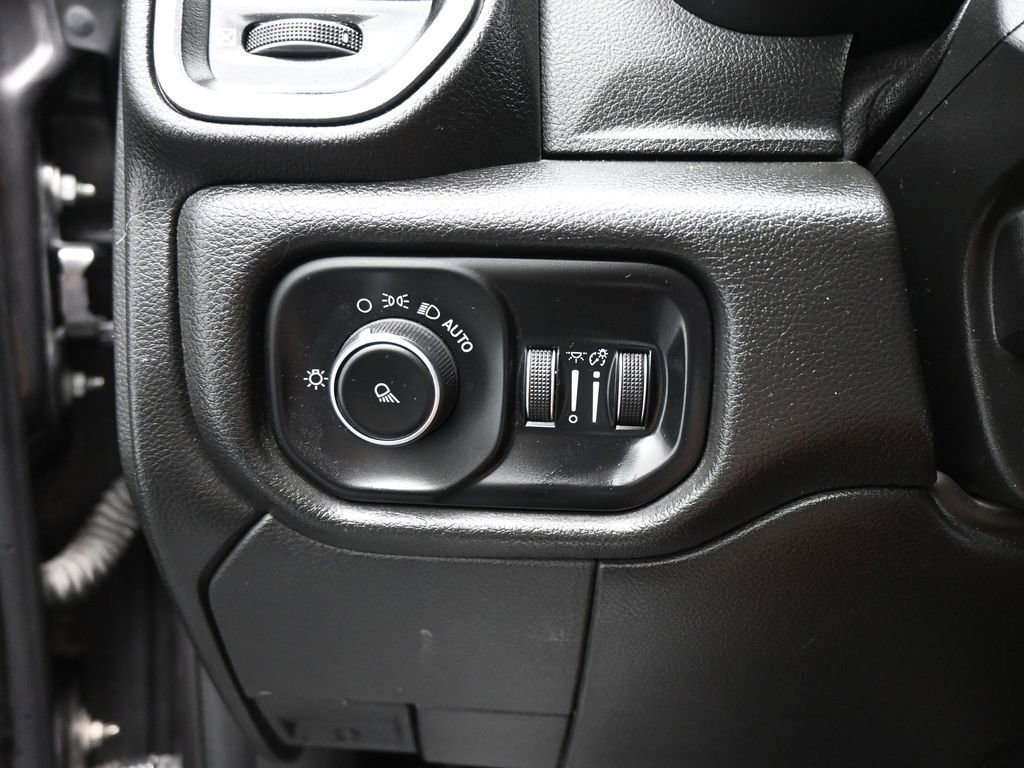 Used 2020 RAM 2500 Tradesman image 38