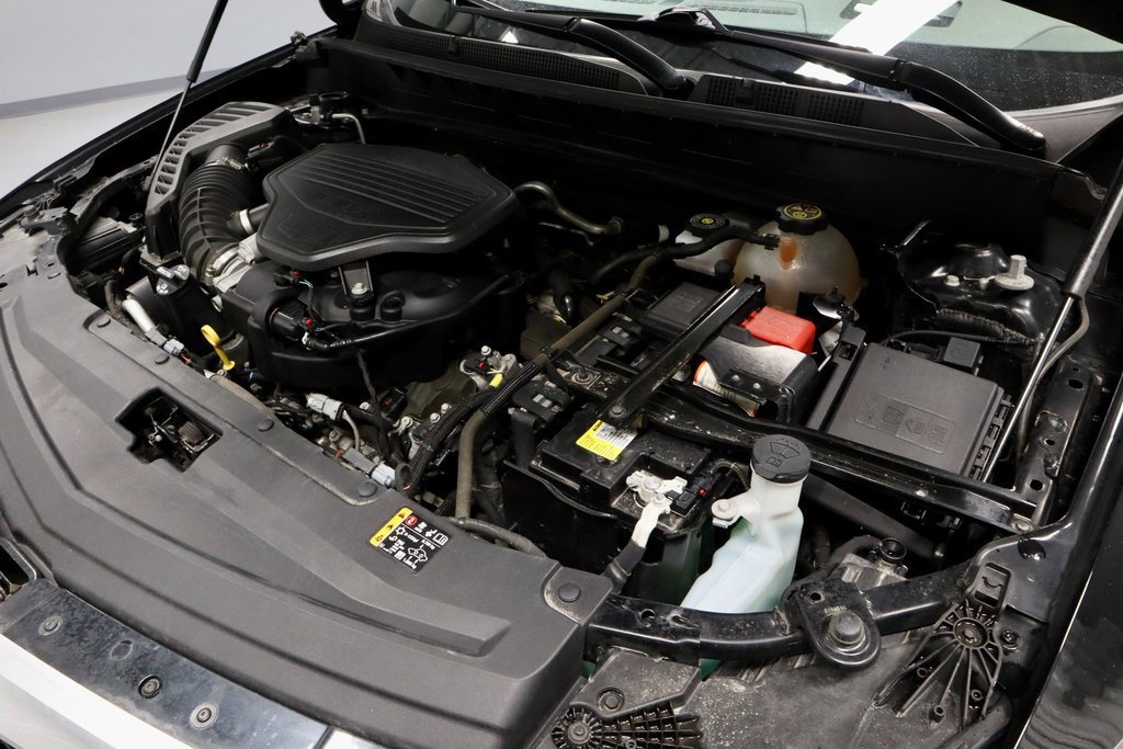 Used 2023 Cadillac XT6 Premium Luxury w/ Technology Package image 18