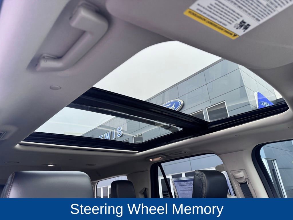 Certified 2020 Ford Expedition Platinum image 24