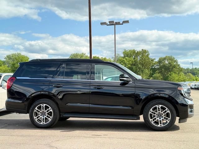 Certified 2025 Ford Expedition Active AWD/4WD image 41