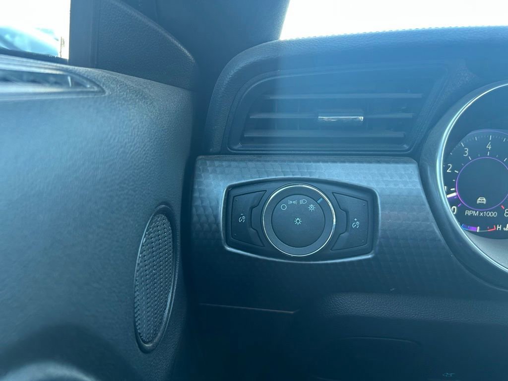 Certified 2022 Ford Mustang Premium w/ 2.3L High Performance Package image 33
