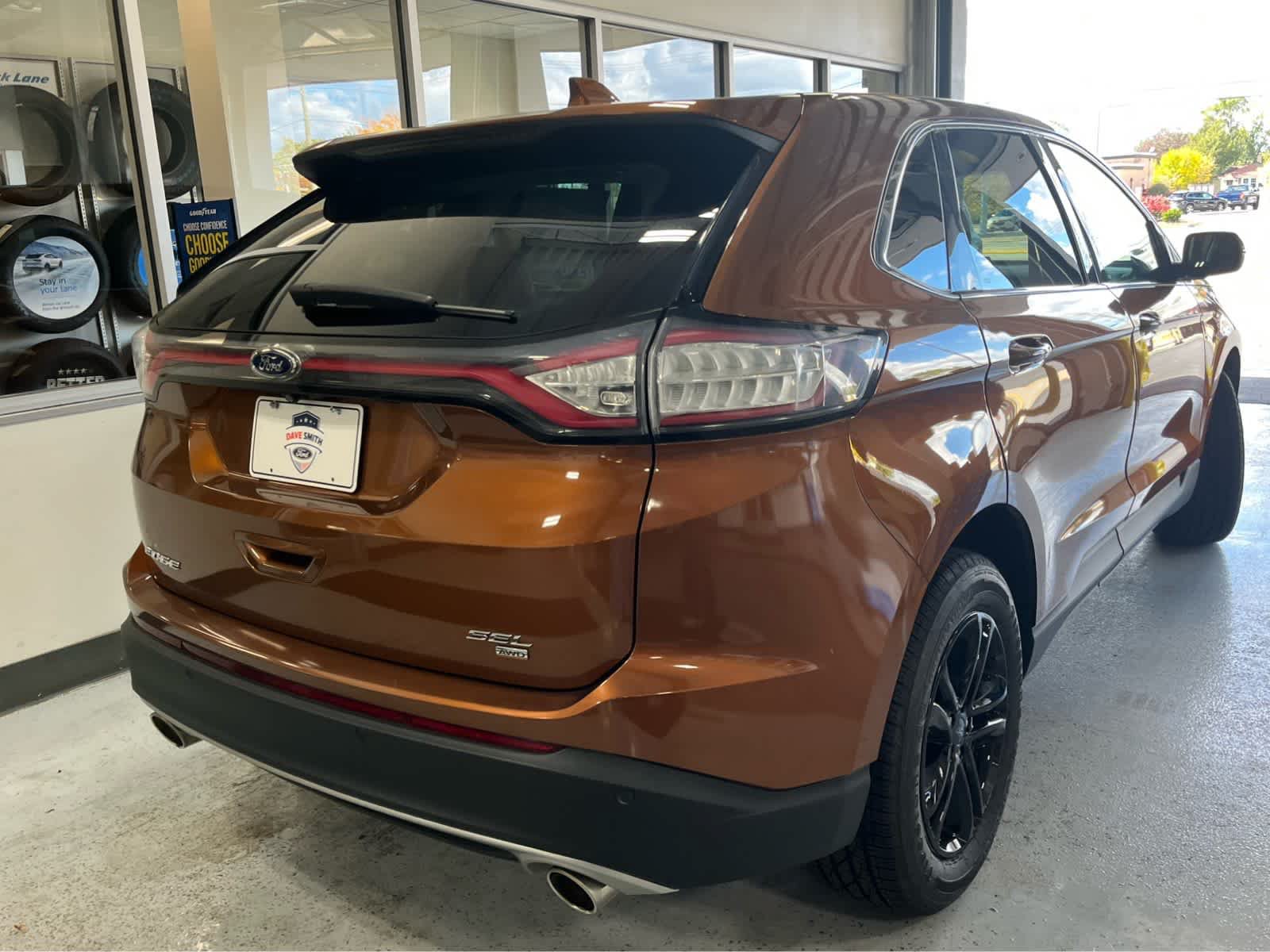 Certified 2017 Ford Edge SEL w/ Equipment Group 201A AWD/4WD image 8