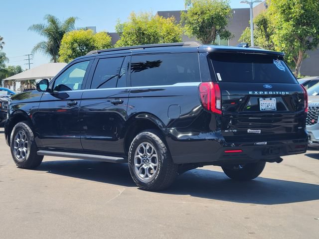 Certified 2025 Ford Expedition Max Active RWD image 2