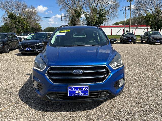 Certified 2017 Ford Escape Titanium w/ Canadian Touring Package image 2