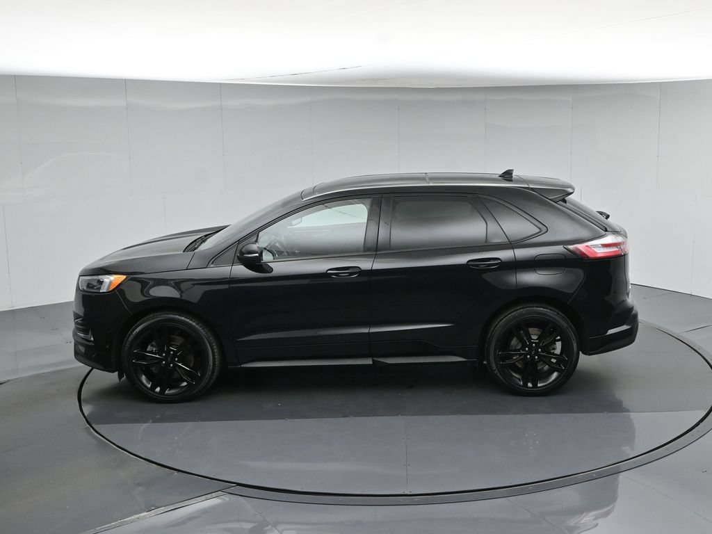 Certified 2019 Ford Edge ST w/ Equipment Group 401A AWD/4WD image 43