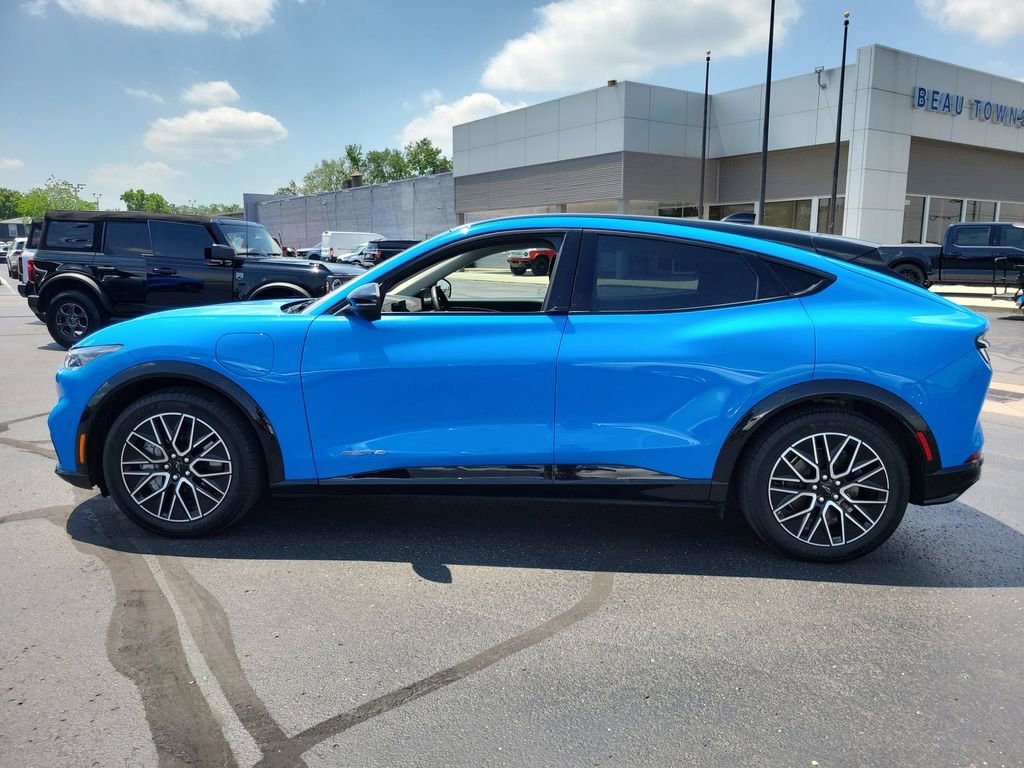 Certified 2024 Ford Mustang Mach-E Premium AWD/4WD image 7