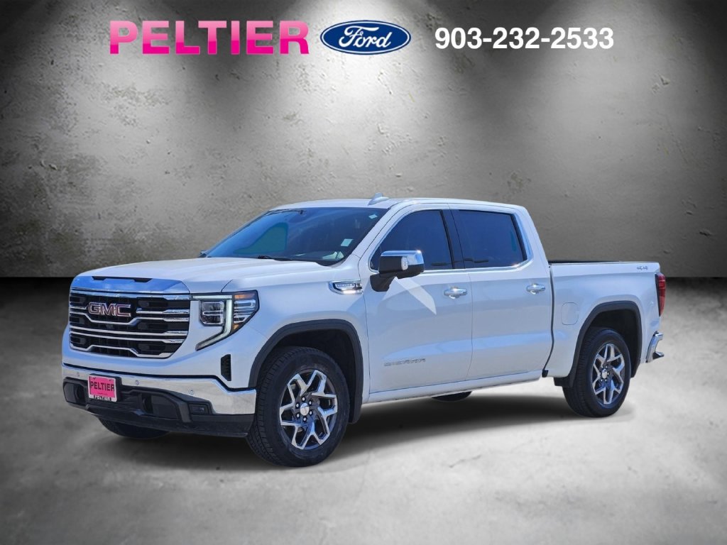 Used 2025 GMC Sierra 1500 SLT AWD/4WD image 3