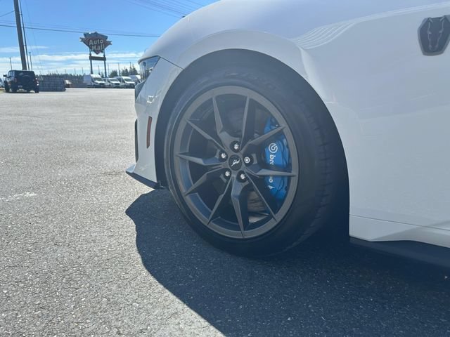 Certified 2024 Ford Mustang Dark Horse RWD image 27