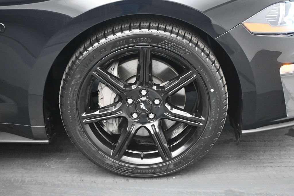 Certified 2019 Ford Mustang GT w/ Black Accent Package RWD image 22