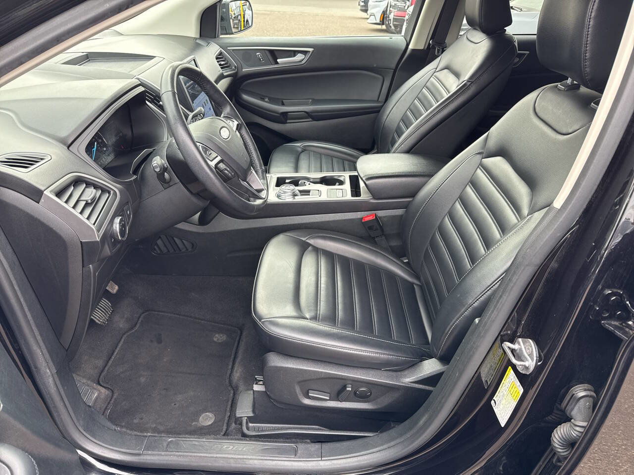 Certified 2024 Ford Edge SEL AWD/4WD image 22