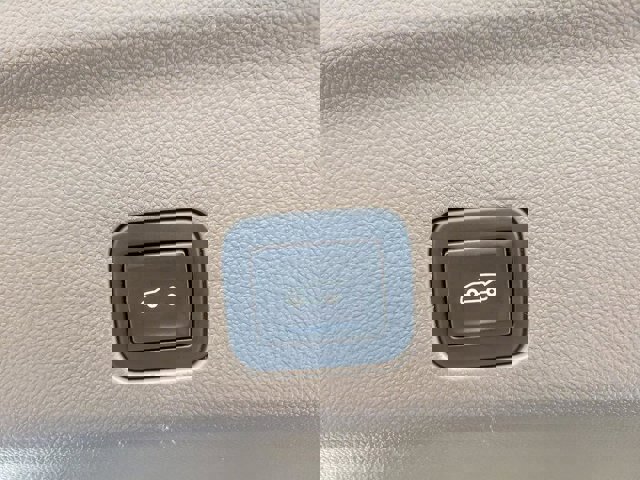 Used 2021 GMC Yukon Denali image 28