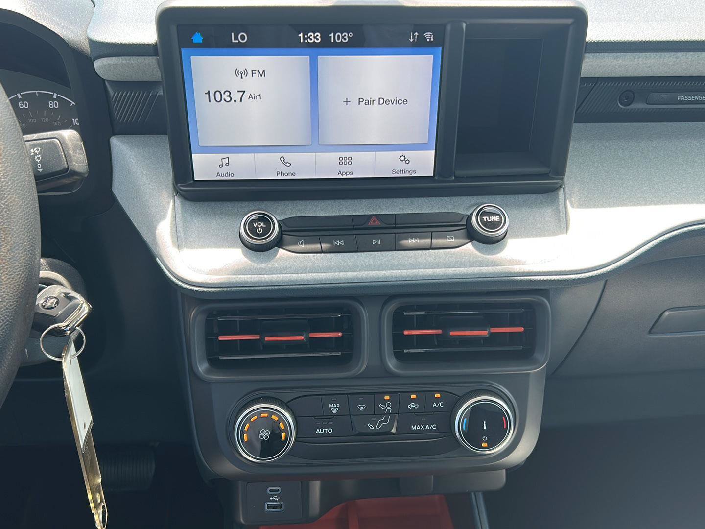 Certified 2023 Ford Maverick XLT FWD image 13