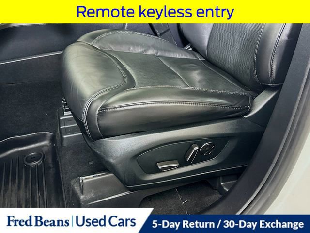 Certified 2020 Ford Explorer Platinum w/ Premium Technology Package image 26