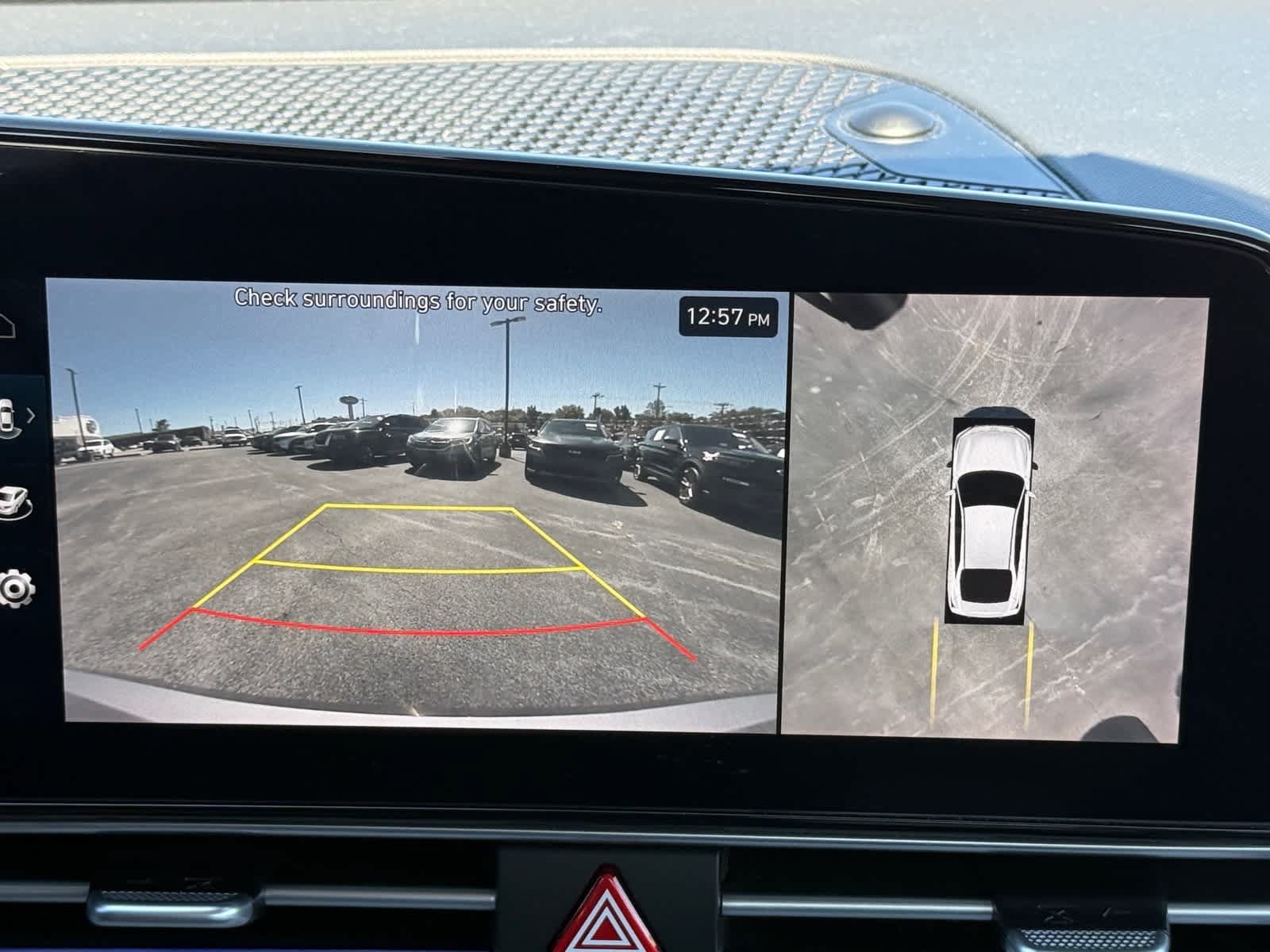 Used 2024 Hyundai Elantra Limited FWD image 19