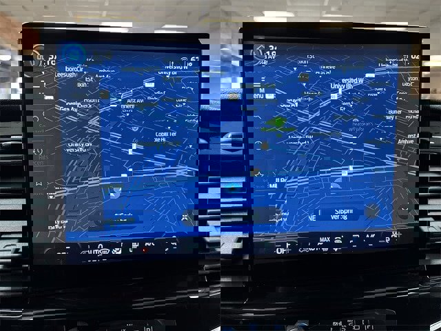 Certified 2023 Ford Transit 350 XLT image 9