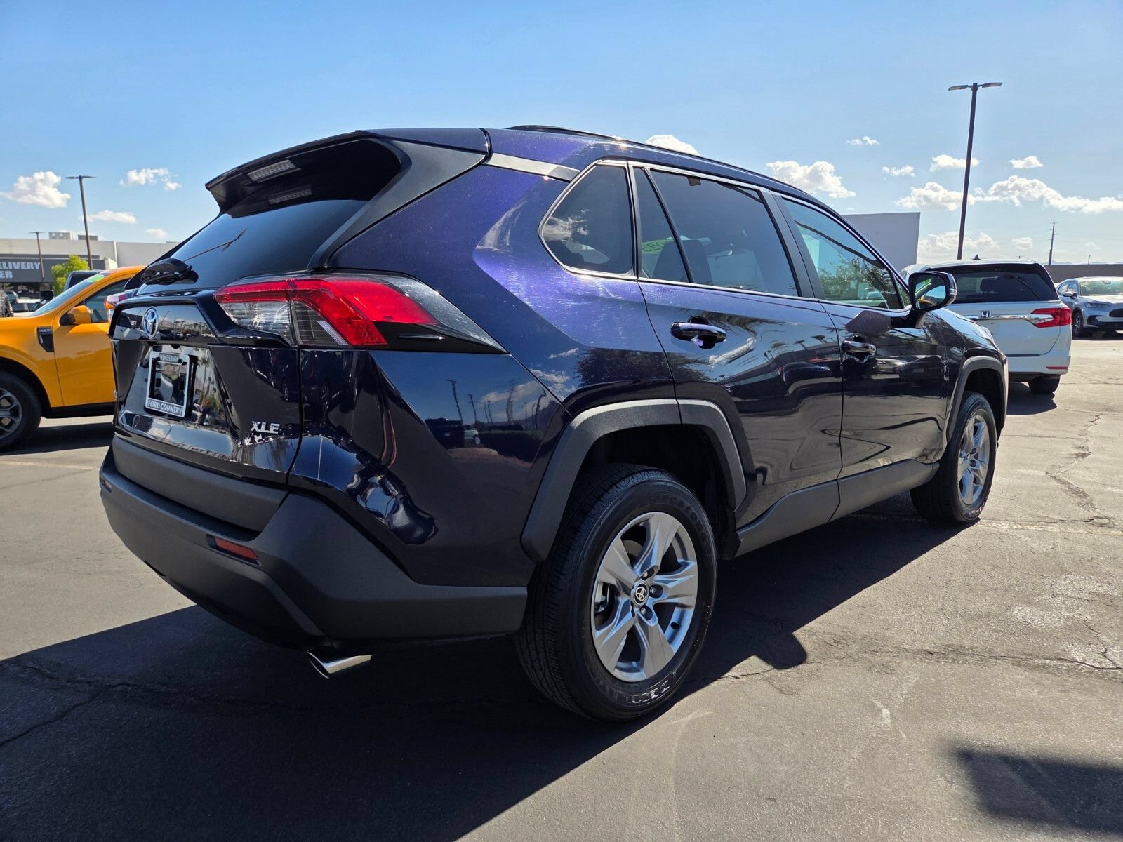 Used 2025 Toyota RAV4 XLE FWD image 6