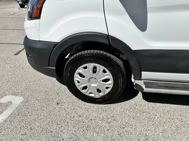 Certified 2025 Ford Transit 250 Low Roof w/ Exterior Upgrade Package RWD image 47