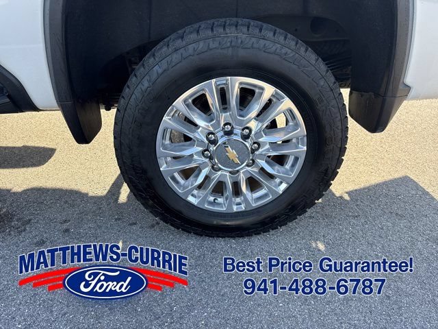 Used 2023 Chevrolet Silverado 2500 High Country w/ Z71 Off-Road Package AWD/4WD image 16
