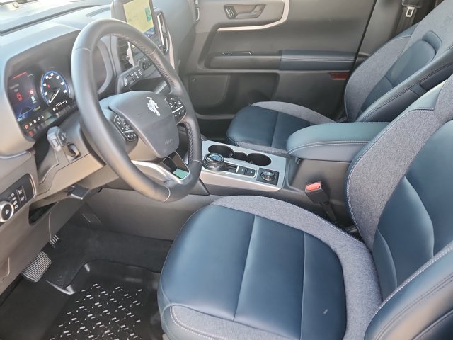 Certified 2024 Ford Bronco Sport Outer Banks w/ Tech Package AWD/4WD image 7