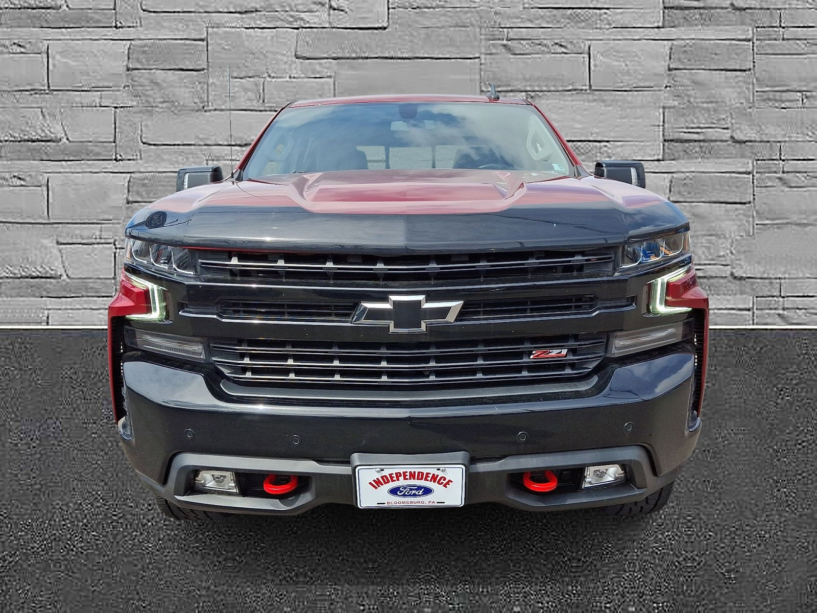Used 2022 Chevrolet Silverado 1500 LT Trail Boss w/ Convenience Package II image 3
