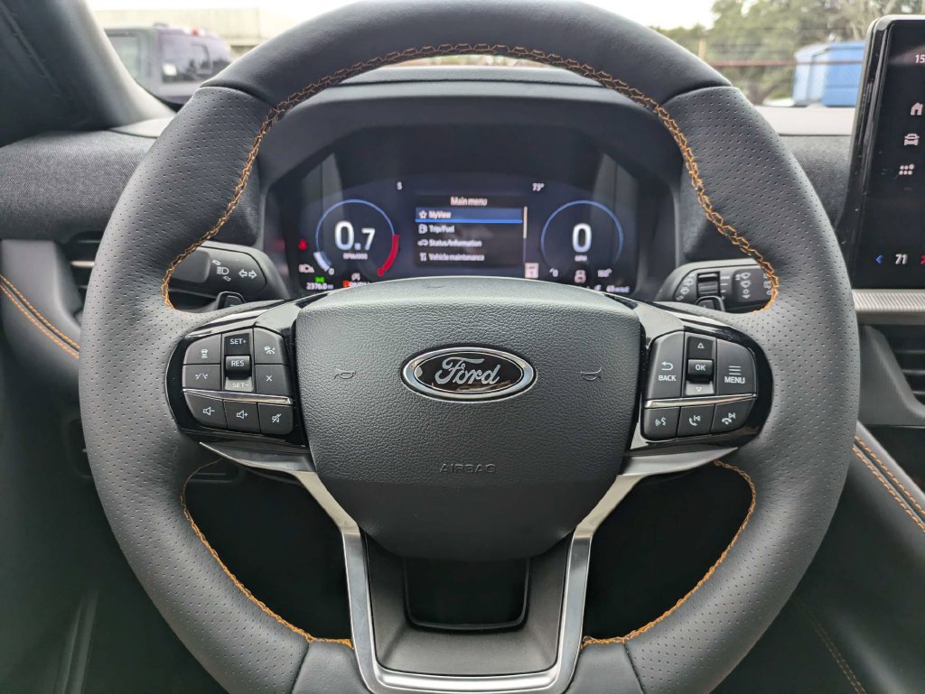 Certified 2026 Ford Explorer Tremor AWD/4WD image 27