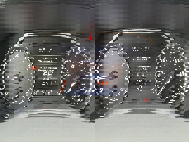 Used 2023 Nissan Frontier SV w/ Tow Package image 23