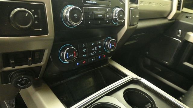 Certified 2020 Ford F450 Lariat w/ Lariat Ultimate Package AWD/4WD image 18