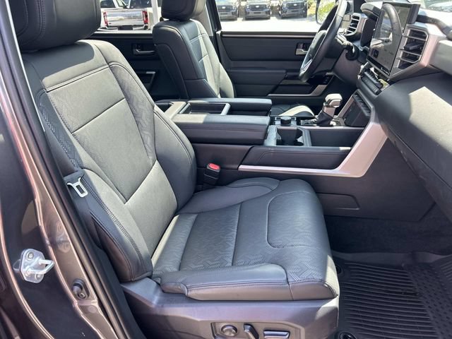 Used 2024 Toyota Tundra Limited AWD/4WD image 27