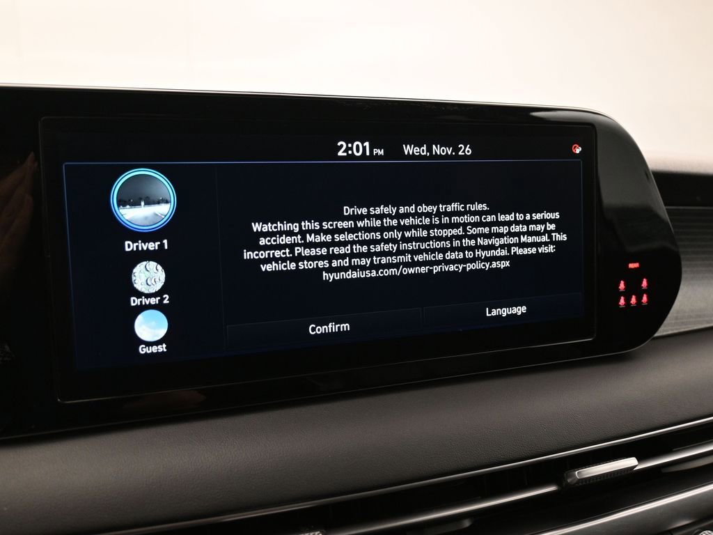 Used 2023 Hyundai Palisade Limited w/ Cargo Package image 16