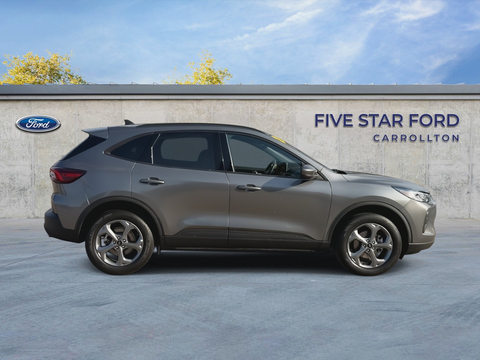 Certified 2025 Ford Escape ST-Line Select AWD/4WD image 9