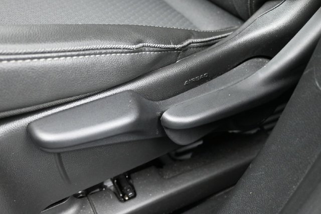 Used 2025 Buick Encore GX Preferred FWD image 12