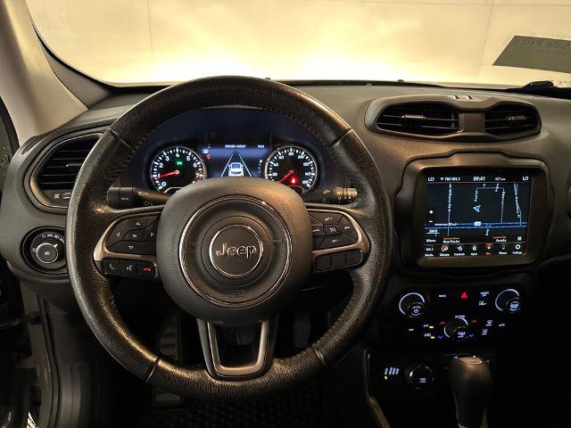 Used 2022 Jeep Renegade Latitude w/ Convenience Group AWD/4WD image 6