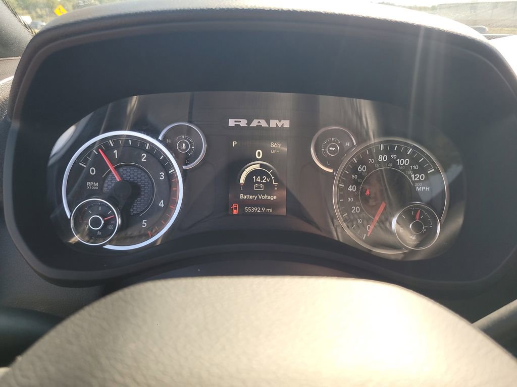 Used 2024 RAM 3500 Big Horn image 15