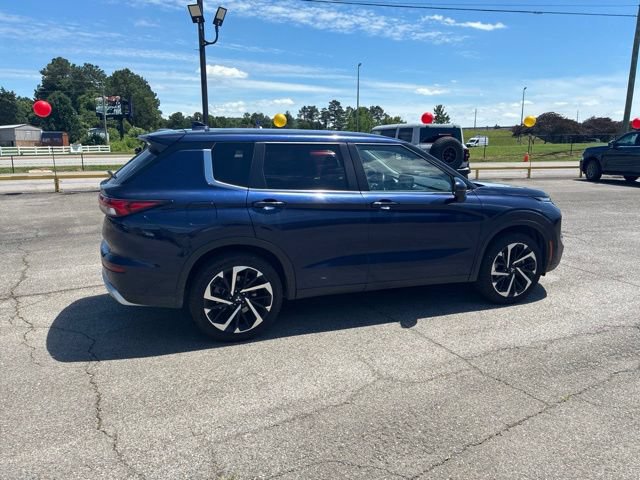 Used 2024 Mitsubishi Outlander SE FWD image 17